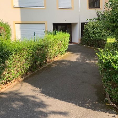 Grand Appartement A Louer Vue Sur Seine Melun Bagian luar foto