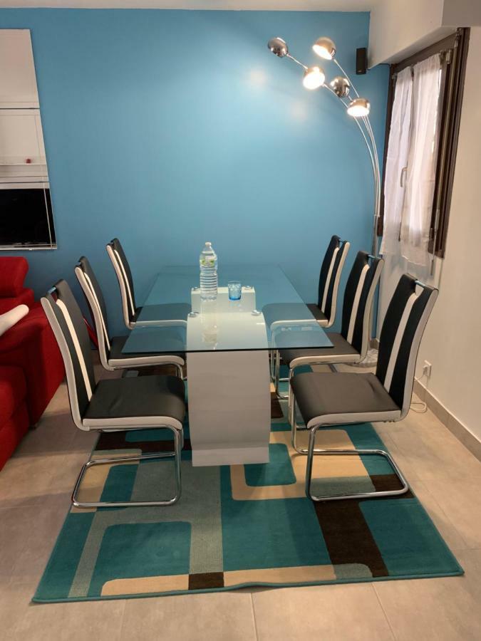 Grand Appartement A Louer Vue Sur Seine Melun Bagian luar foto