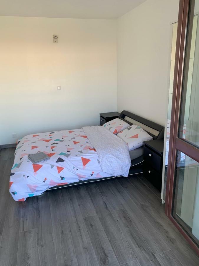 Grand Appartement A Louer Vue Sur Seine Melun Bagian luar foto